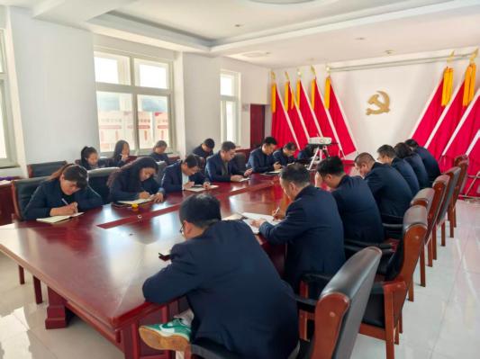 南陽市國益資產(chǎn)管理有限公司召開2026年春節(jié)節(jié)后收心會